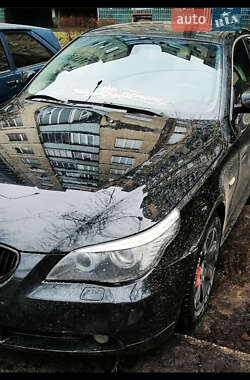 Седан BMW 5 Series 2009 в 