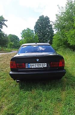 Седан BMW 5 Series 1994 в Звягеле