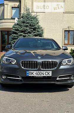 Седан BMW 5 Series 2015 в Дубно