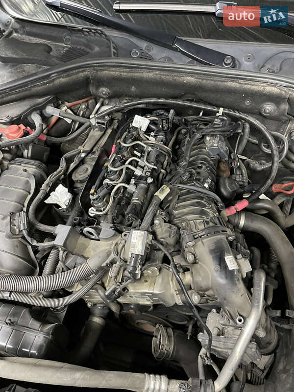 Универсал BMW 5 Series 2012 в Киеве