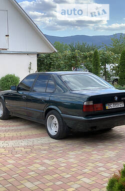 Седан BMW 5 Series 1995 в Тячеве