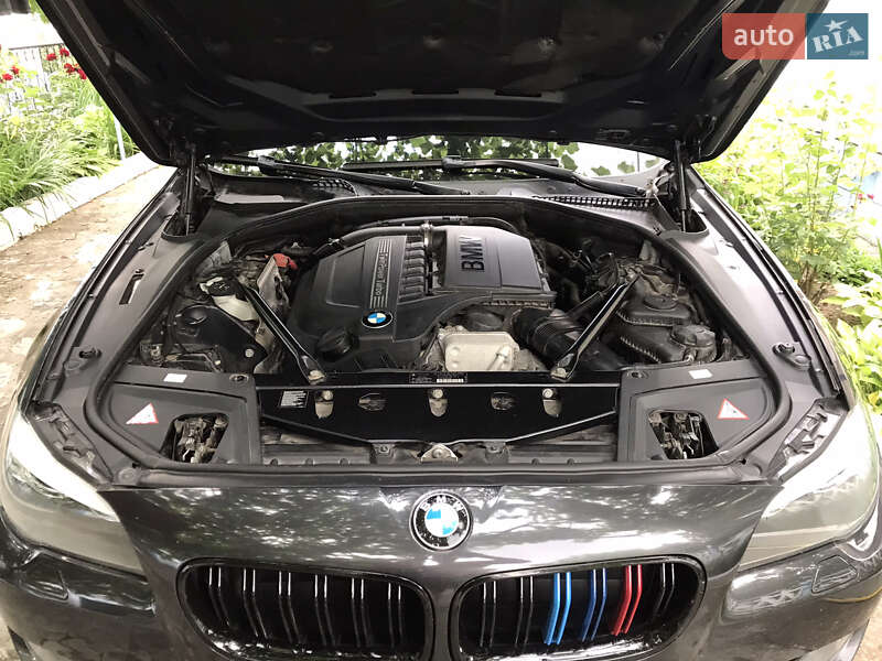 Седан BMW 5 Series 2012 в Києві фото 35 Седан BMW 5 Series 2012 в Києві