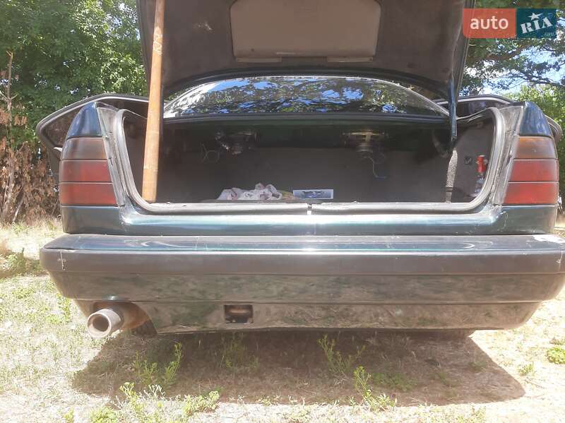 Седан BMW 5 Series 1990 в Новой Одессе фото 3 Седан BMW 5 Series 1990 в Новой Одессе