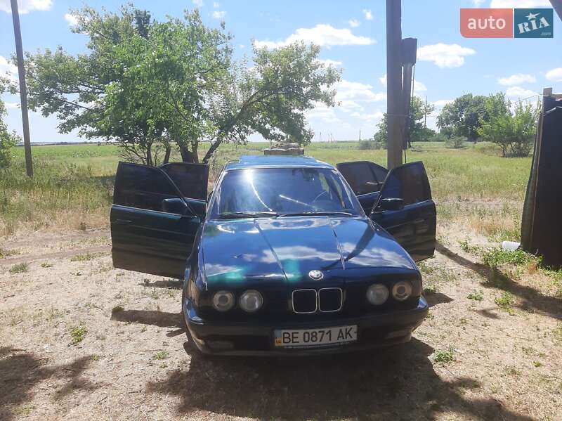 Седан BMW 5 Series 1990 в Новой Одессе фото 11 Седан BMW 5 Series 1990 в Новой Одессе