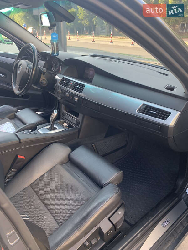 Універсал BMW 5 Series 2009 в Львові