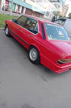 Седан BMW 5 Series 1987 в Києві