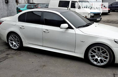 Седан BMW 5 Series 2003 в Киеве