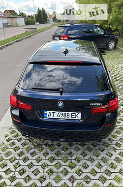 Универсал BMW 5 Series 2017 в 