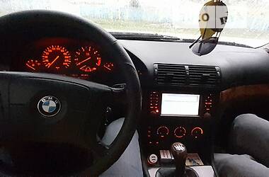 Седан BMW 5 Series 2000 в Тернополі