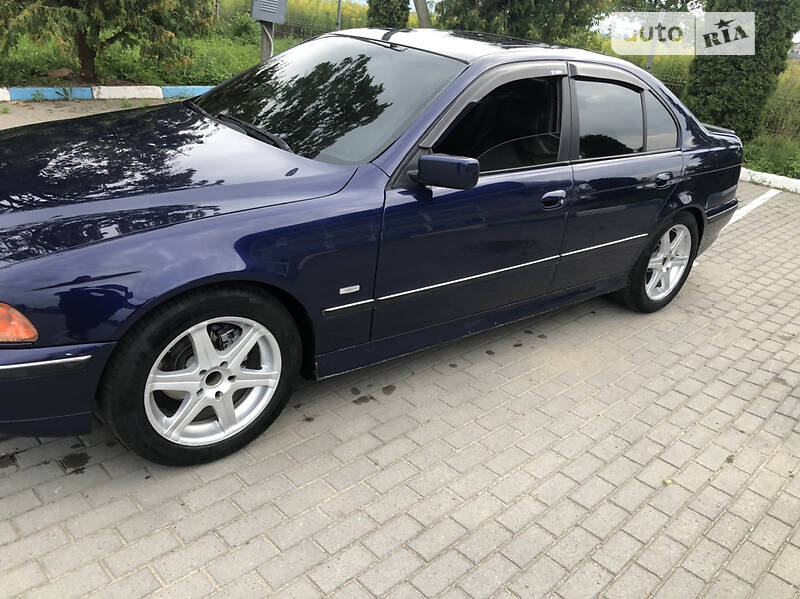 Седан BMW 5 Series 1997 в Львове