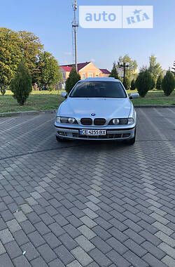 Седан BMW 5 Series 1996 в Чернівцях