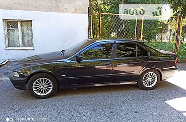 Седан BMW 5 Series 2000 в Одессе