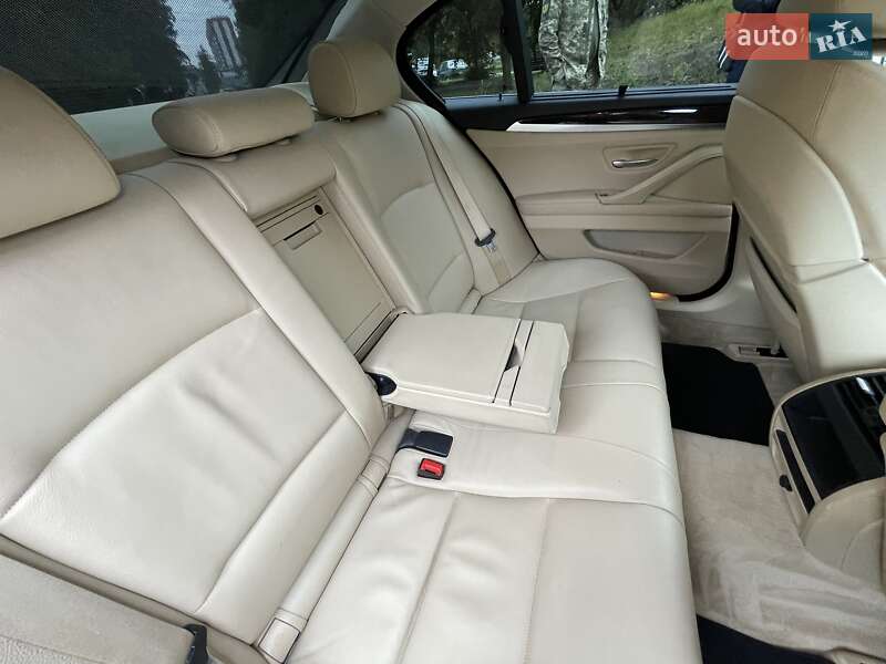 Седан BMW 5 Series 2011 в Киеве
