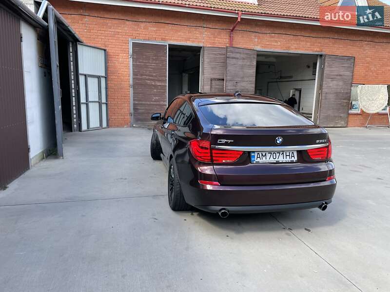Седан BMW 5 Series 2011 в Житомирі