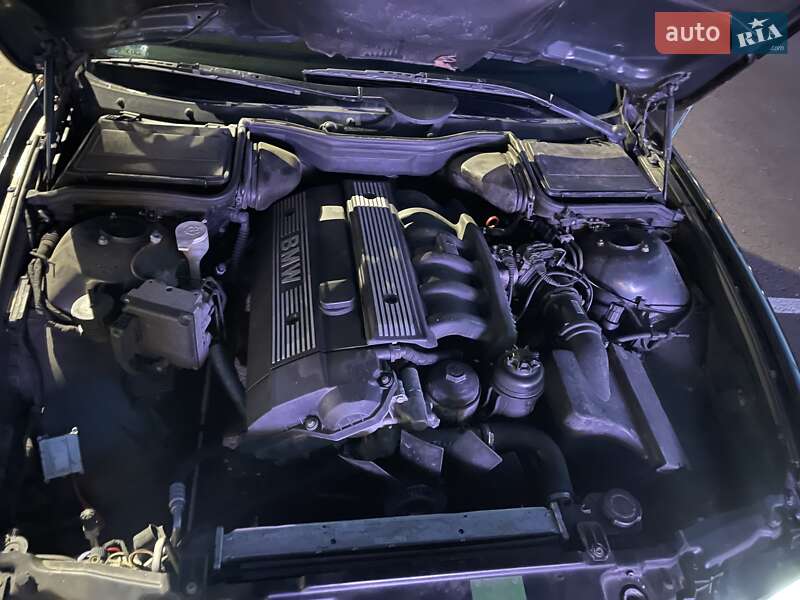 Седан BMW 5 Series 1996 в Рівному