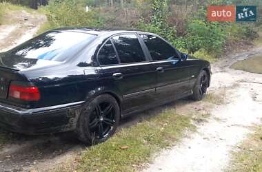 Седан BMW 5 Series 1998 в 