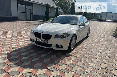 Седан BMW 5 Series 2013 в Чернівцях