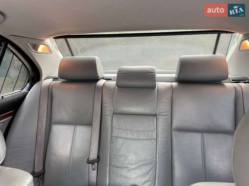 Седан BMW 5 Series 2000 в Запоріжжі