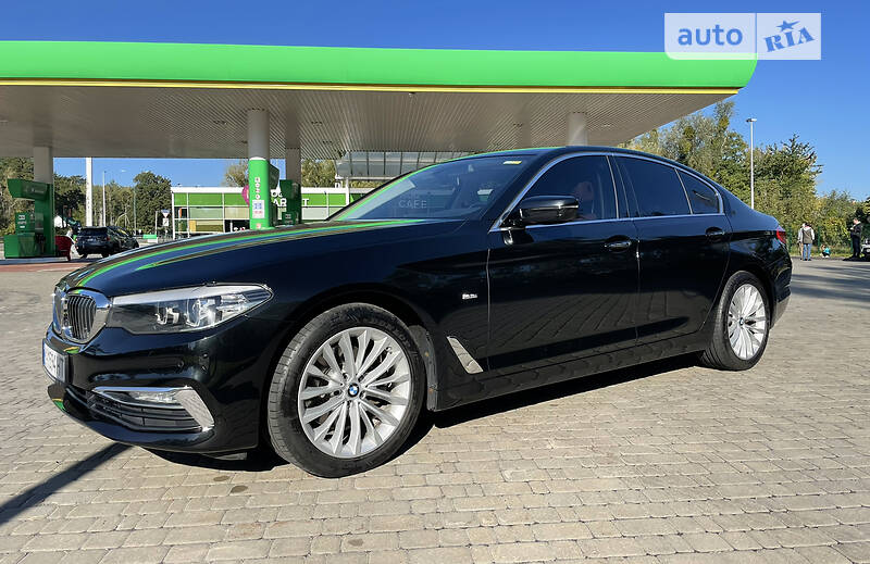 Седан BMW 5 Series 2017 в Киеве