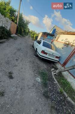 Седан BMW 5 Series 1992 в Миколаєві