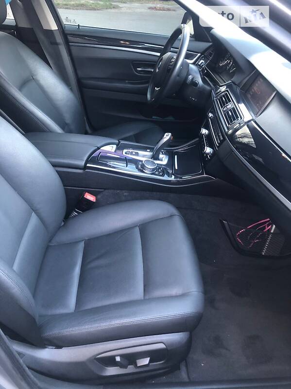 Седан BMW 5 Series 2016 в Киеве фото 16 Седан BMW 5 Series 2016 в Киеве