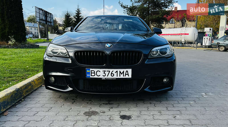 Седан BMW 5 Series 2013 в Львові