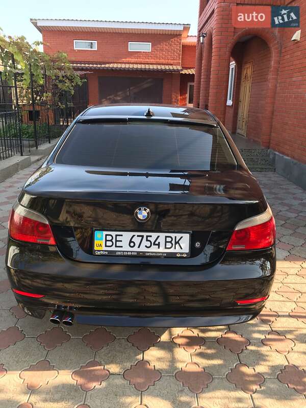 Седан BMW 5 Series 2004 в Одессе