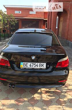 Седан BMW 5 Series 2004 в Одессе