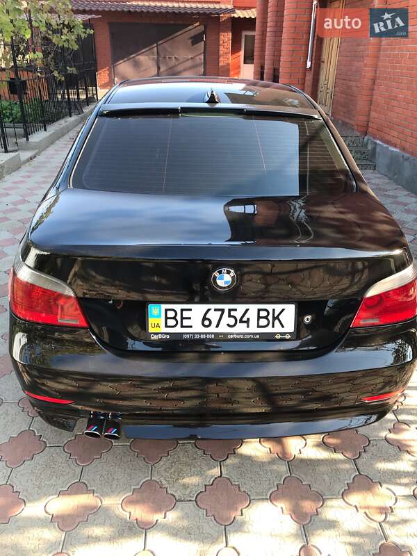 Седан BMW 5 Series 2004 в Одессе
