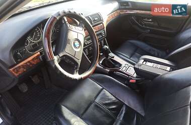 Седан BMW 5 Series 1999 в 