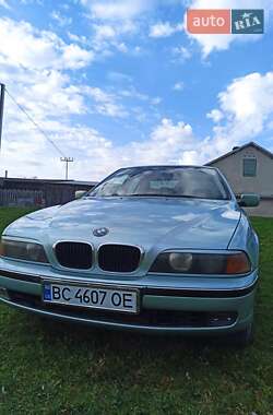 Седан BMW 5 Series 1999 в Каменке-Бугской