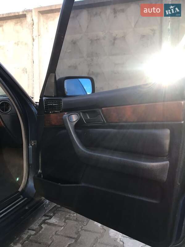 Седан BMW 5 Series 1992 в Хмельницком