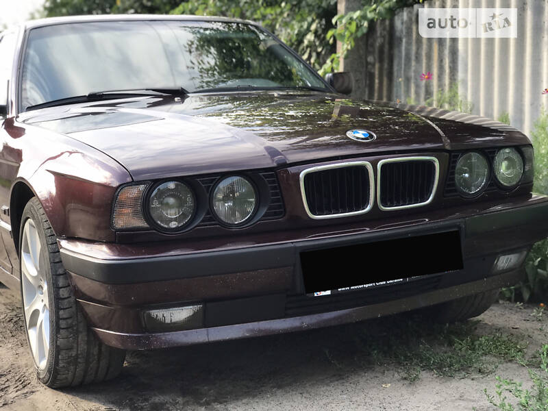 Седан BMW 5 Series 1995 в Харькове