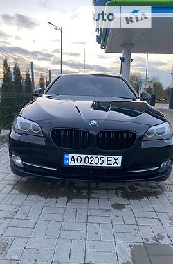 Седан BMW 5 Series 2011 в Ужгороде