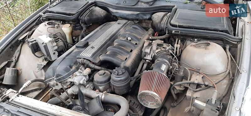 Седан BMW 5 Series 1996 в Луцке