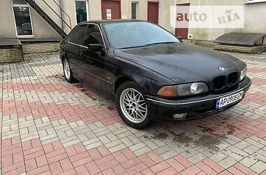 Седан BMW 5 Series 1997 в Запорожье