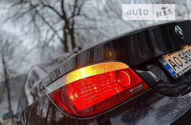 Седан BMW 5 Series 2005 в 