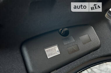 Седан BMW 5 Series 2005 в 
