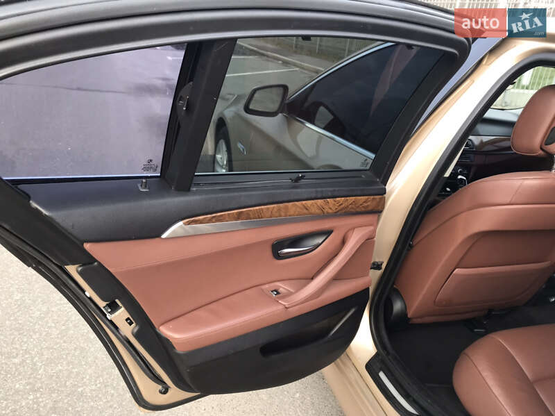Седан BMW 5 Series 2010 в Києві