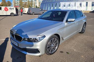 Седан BMW 5 Series 2018 в Рени