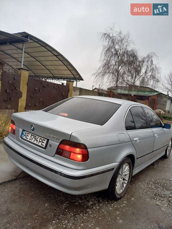 Седан BMW 5 Series 1997 в Новомосковську