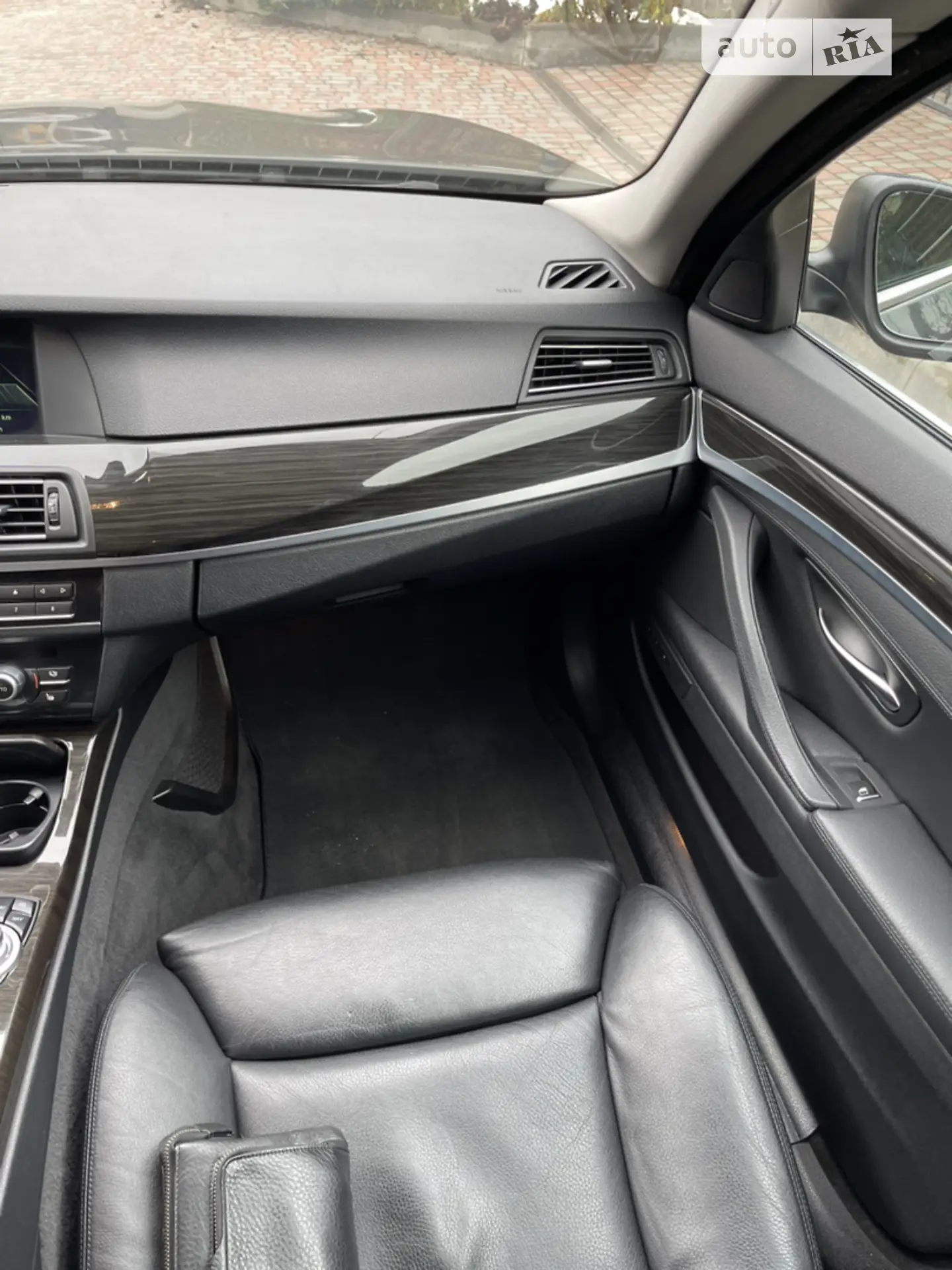 2012 BMW 5er - мініатюра 9