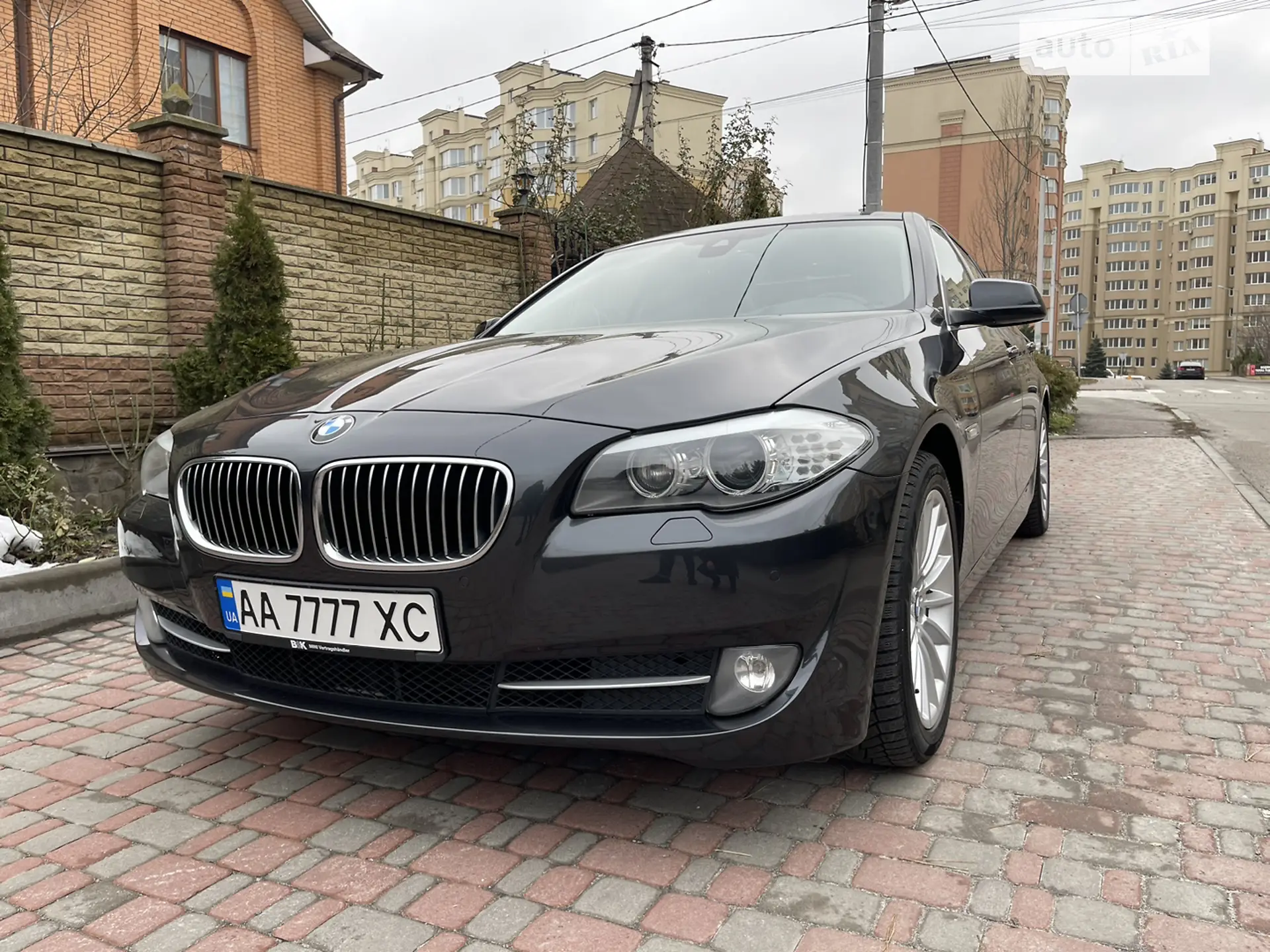 2012 BMW 5er - мініатюра 2