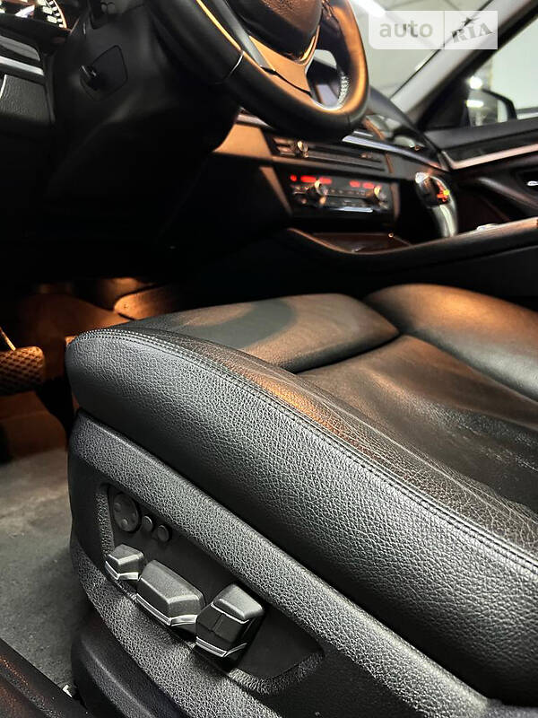 Седан BMW 5 Series 2012 в Києві