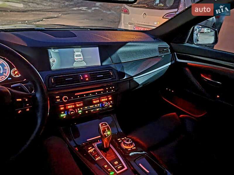 Седан BMW 5 Series 2013 в Ровно