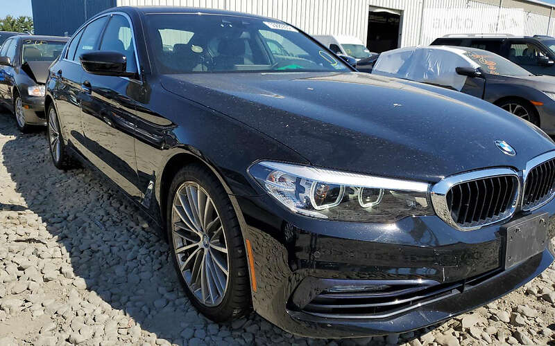 Седан BMW 5 Series 2018 в 