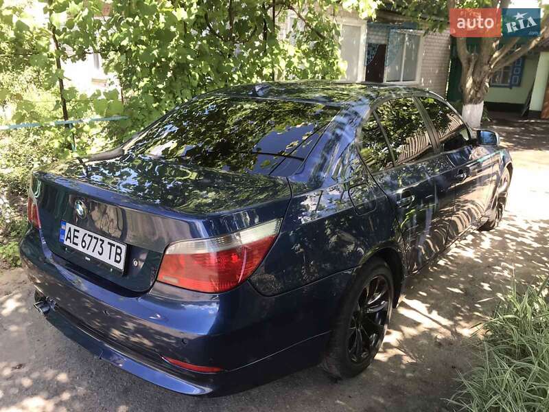 Седан BMW 5 Series 2003 в Магдалиновке фото 3 Седан BMW 5 Series 2003 в Магдалиновке
