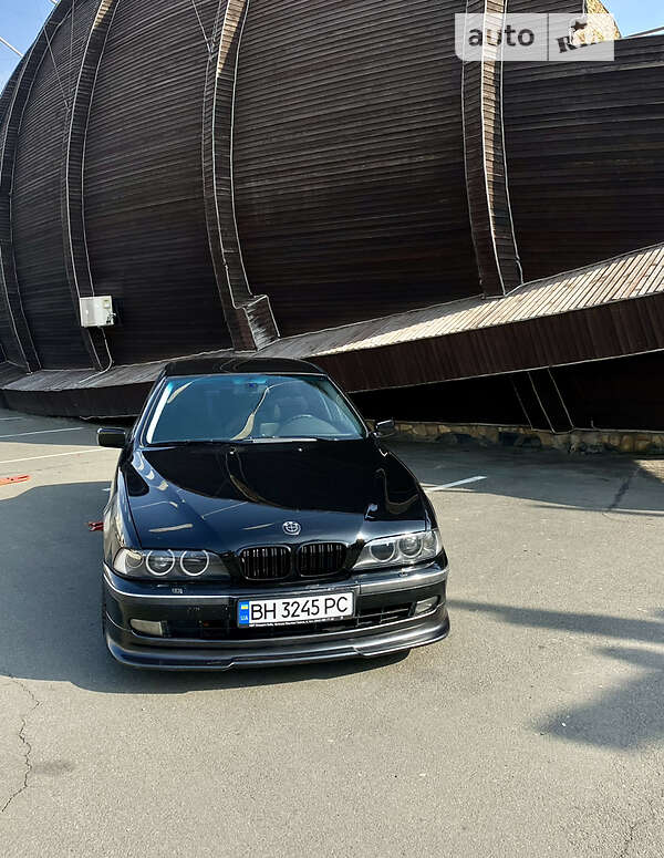 Седан BMW 5 Series 1998 в Одессе