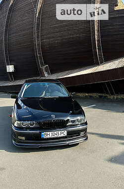 Седан BMW 5 Series 1998 в 