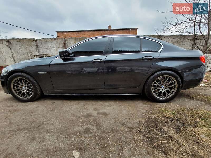 Седан BMW 5 Series 2011 в Хмельницькому